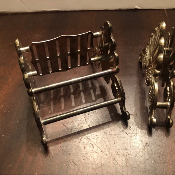 Vintage Silver Plated Napkin Holder And Knife Holder. - Picture 3 of 3